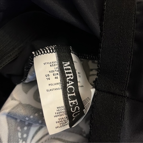 Miraclesuit Moondancer Bandini Tankini Z. - Picture 6 of 16